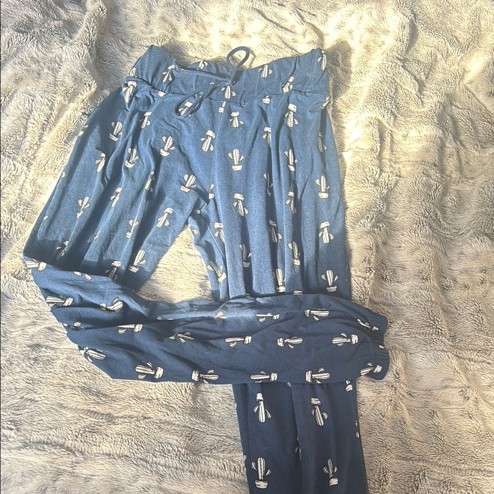 Blue Cactus Print Lounge Pants